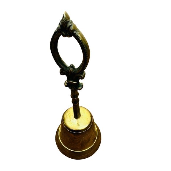 Antique Solid Brass Fleur de Lis Bell Made In Korea Mid Century Dinner Bell - Picture 7 of 7